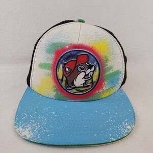 Buc-ee's Airbrushed Graphic Logo Design Men Trucker Hat Mesh Adjustable Snapback